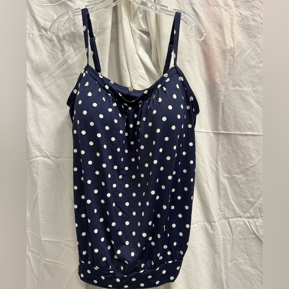 Lands End Women’s adjustable tankini top